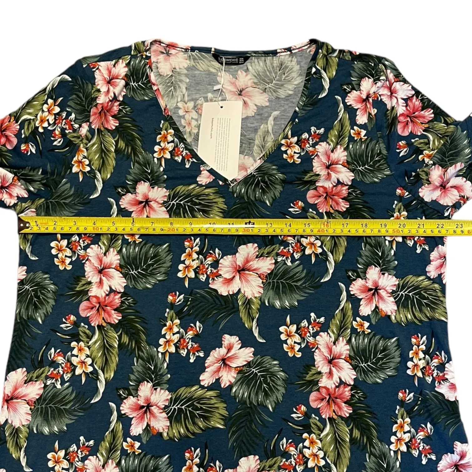 Bloomchic Floral Hawaiian Print V Neck Shirt Size 12